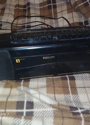 Кассетный магнитофон philips радиоприёмником 4