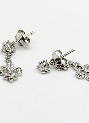 Серебряные серьги со вставкой swarovski zirconia
