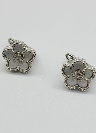 Срібні сережки в стилі "van cleef та arpels" зі вставкою фіаніт/перламутр