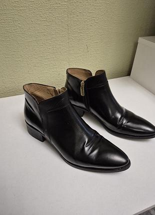 Фирменные кожаные ботинки gant