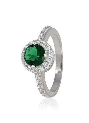 Серебряное кольцо с изумрудными фианитами, размер 16,0, вес: 3.0 г