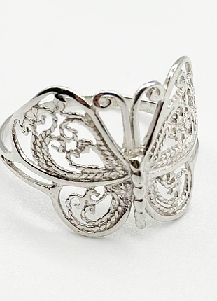 Серебряное кольцо, размер 18,0, вес: 1.8 г