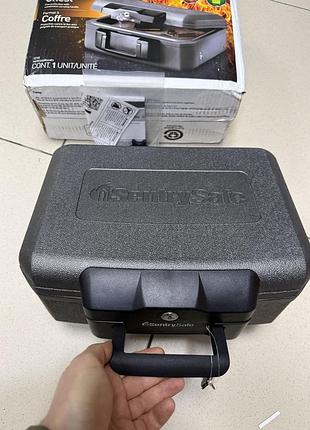 Сейф sentrysafe 4
