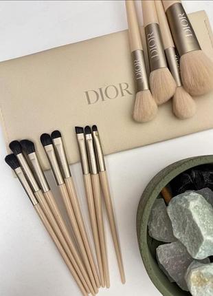 Набір пензлів для макіяжу dior лімітований
