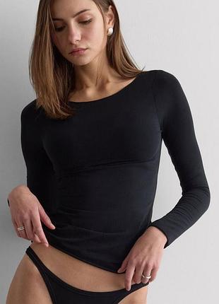 Черный хлопковый лонгслив intimissimi ultralight cotton