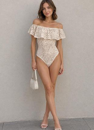 Жіноче мереживне боді new look з відкритими плечима та воланом (xs / 34 / 6)