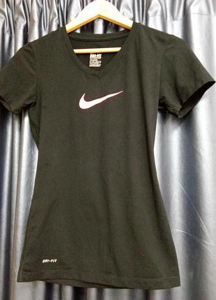 Футболка жіноча тренувальна nike чорна, розмір xs
