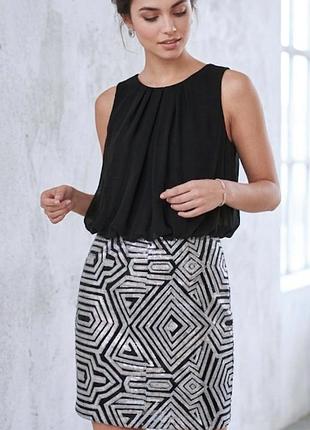 Сукня жіноча святкова vero moda 
розмір m святкова ошатна чорна  з пайетками нова