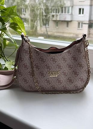Сумочка guess