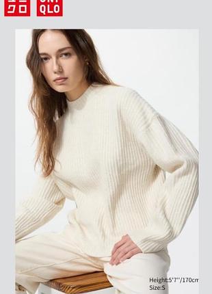 Свитер uniqlo из пряжи суфле