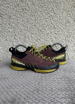 Трекінгові кросівки scarpa mescalito