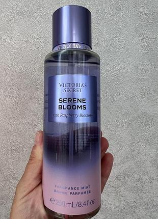 Парфумований спрей victoria's secret serene blooms 250 мл для жінок