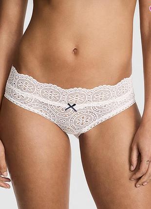Трусики жіночі victoria's secret мереживні молочні розмір m