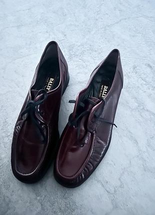 Туфлі bally оксфорди дербі шкіряні туфлі жіноче взуття шкіра