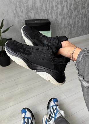 Amiri bone runner black 2