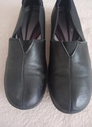 Туфг шкіра clarks
