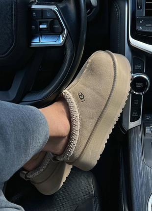 Ugg tazz platform premium 4