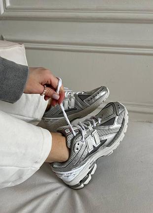 Кросівки жіночі new balance 1906d сріблясті