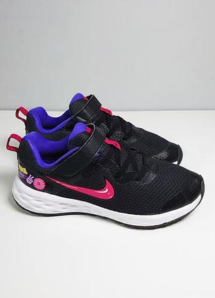 Кросівки nike revolution 6 nn se jr dd1103-013 street art black 34 р. оригінал