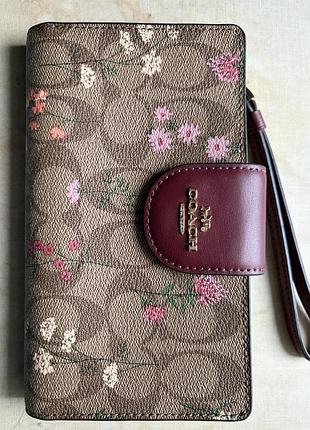 Клатч жіночий coach коричневий з квітковим принтом