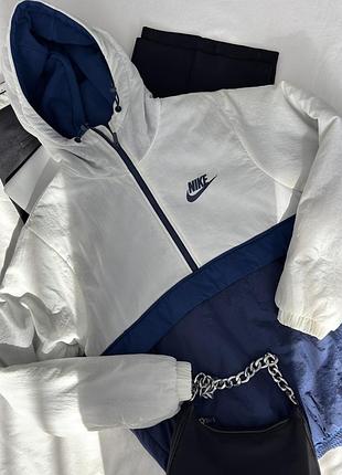 Анорак nike ,оригінал