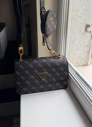 Сумочка жіноча guess