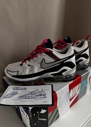 Кросівки жіночі nike w air vapormax evo чорні, білі, розмір 38.5, довжина устілки 24.5 см