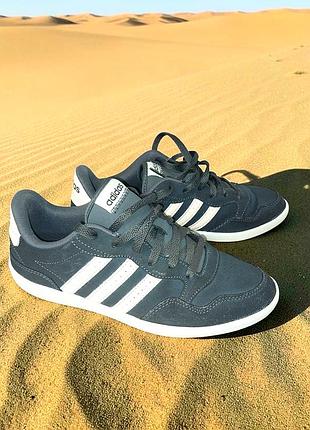 Кроссовки женские adidas