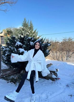 Теплая шубка в наличии 5
