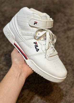 Оригінальні шкіряні жіночі хайтопи кросівки fila 38 розмір (24см) б/в