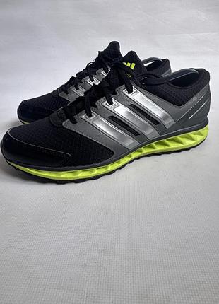 Кросівки adidas