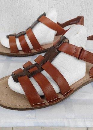 Босоножки кожанние clarks collection ultimate comfort р. 41-41.5