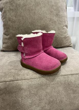 Ugg 18 розмір, уггі для дівчинки
