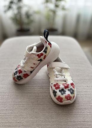 Кросівки для дівчаток adidas різнокольорові 24 розмір