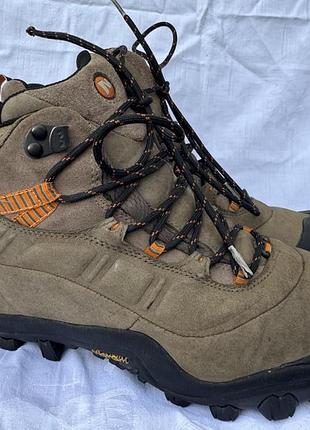 Шкіряні зимові трекінгові черевики  напівчоботи merrell waterproof р. 45 29 см