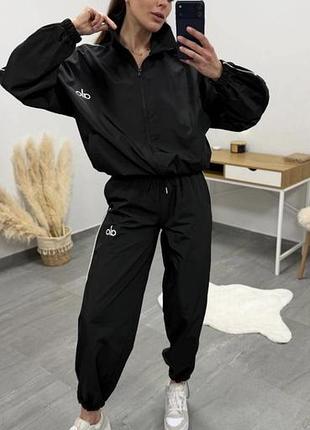 Спортивний костюм жіночий чорний oversize 42-48 з плащівки