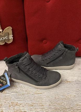 Зимние кожаные фирменные ботинки ecco gore-tex 36р.