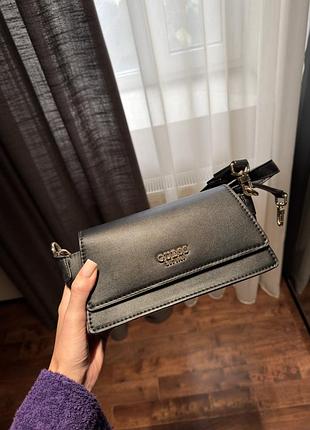 Сумка для жінок guess чорна