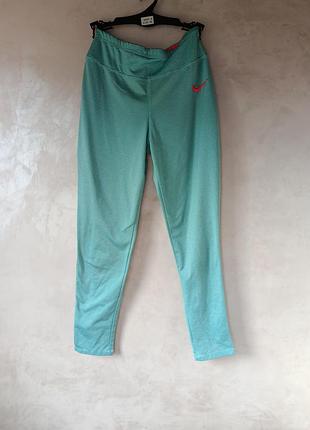 Спортивные лосины nike therma-fit, размер м