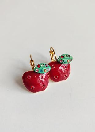 Серьги вишни вишни красные с камушками бижутерия украшение