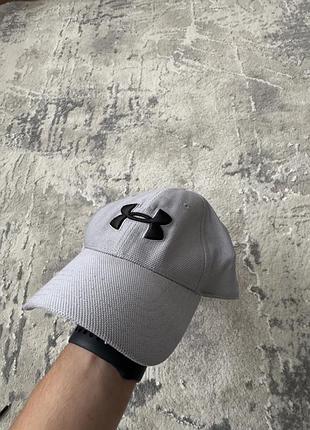 Бейсболка чоловіча under armour сіра l-xl