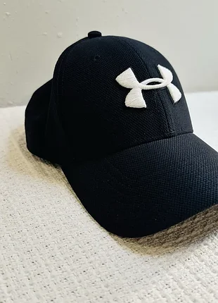 Кепка under armour