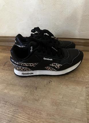 Кросівки дівчачи reebok чорні з леопардовим принтом