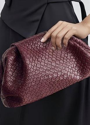 Клатч жіночий zara кольору бордо/слива