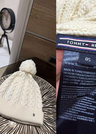 Шапка від бренду tommy hilfiger