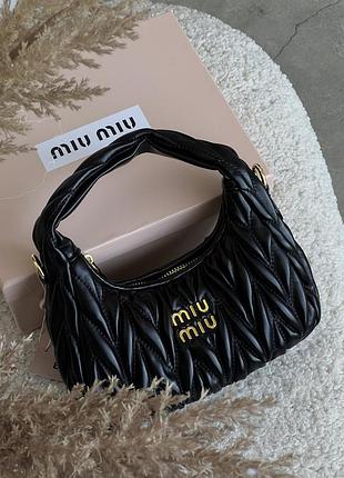 Сумка miu miu wander matelassé nappa leather чорний