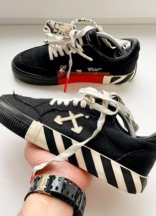 Женские низкие текстильные кеды off-white low vulcanized