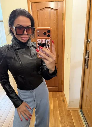 Куртка кожаная bebe 3