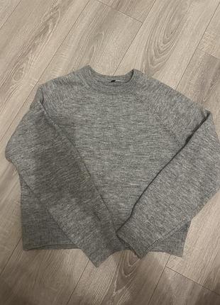 Сірий светр h&m 2