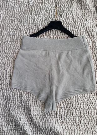 Шорти 100%. кашемір h&m 2